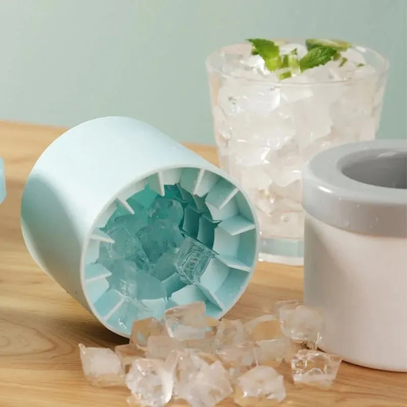 IJsmaker - Kleine blokjes ijs - Ice maker